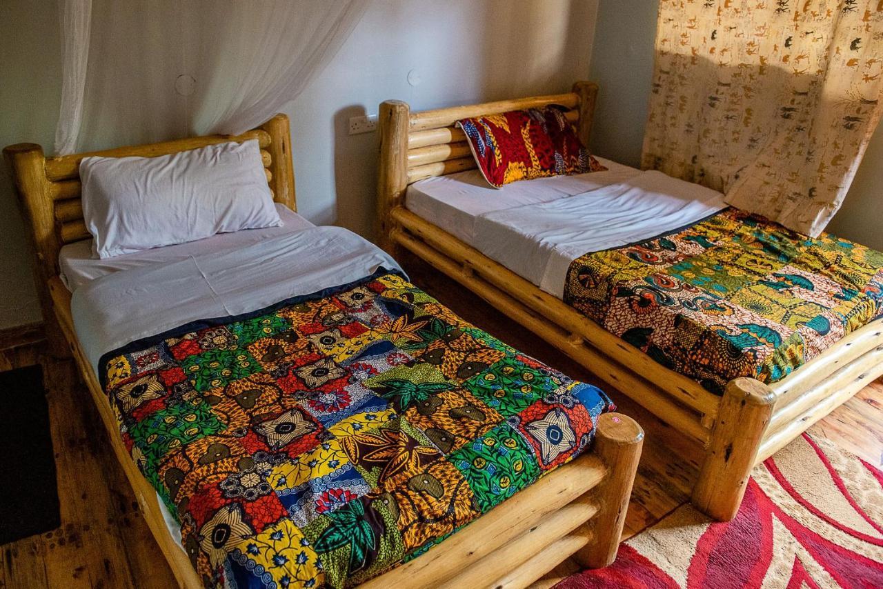 Elite Backpackers Services Masaka Екстериор снимка
