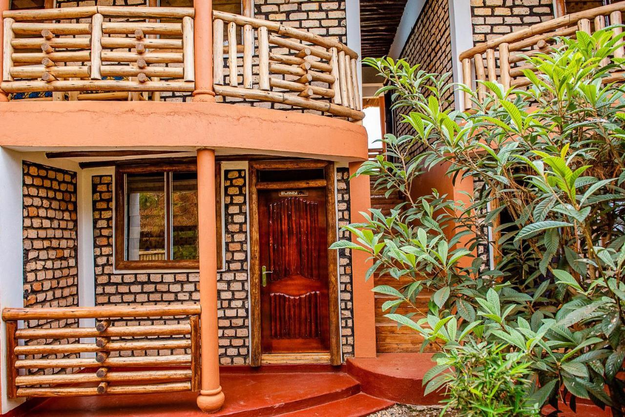 Elite Backpackers Services Masaka Екстериор снимка