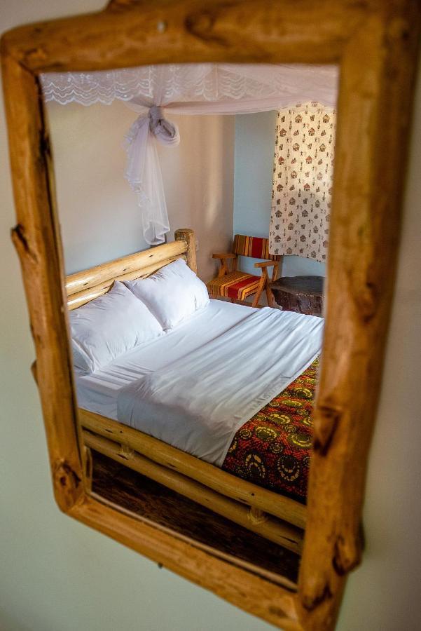 Elite Backpackers Services Masaka Екстериор снимка